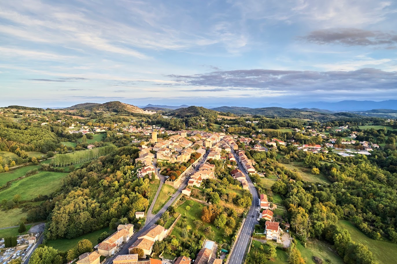 A couper le souffle Aurignac vue du ciel